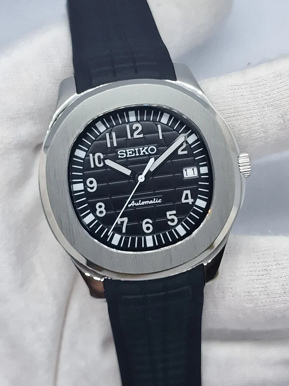 Seiknaut Black Silver Mod